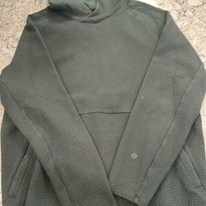 Green waffled men’s hoodie